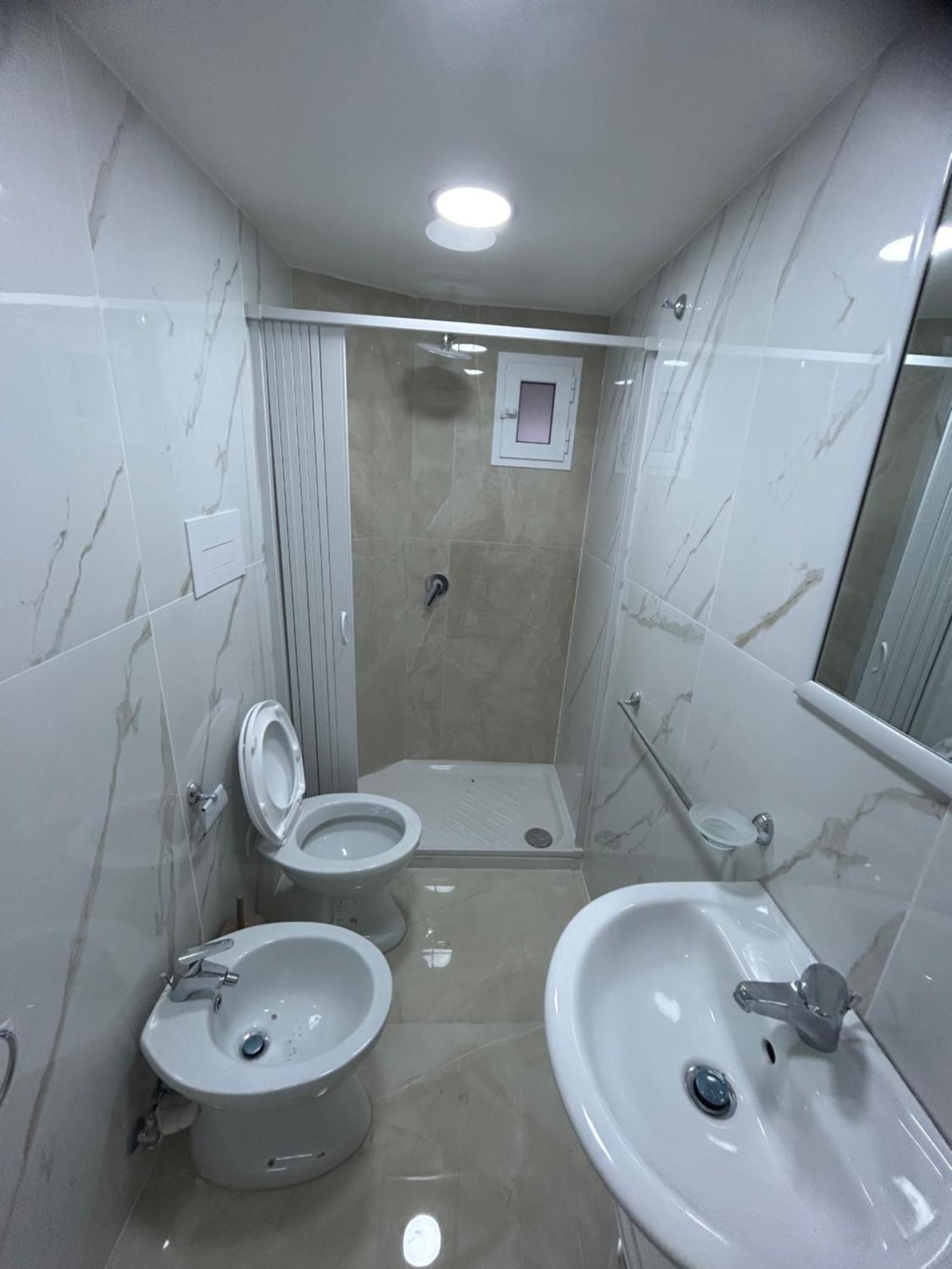 Luxury Rooms Carbonara 95 نابولي المظهر الخارجي الصورة